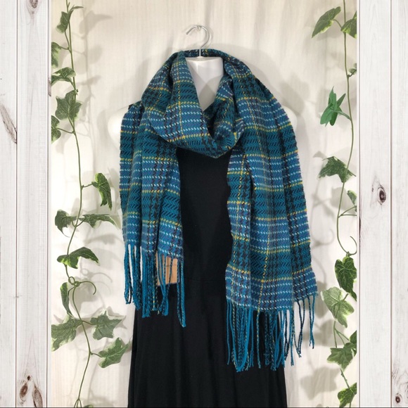 G.H. Bass & Co. Accessories - G. H. Bass & Co. Teal Plaid Scarf!